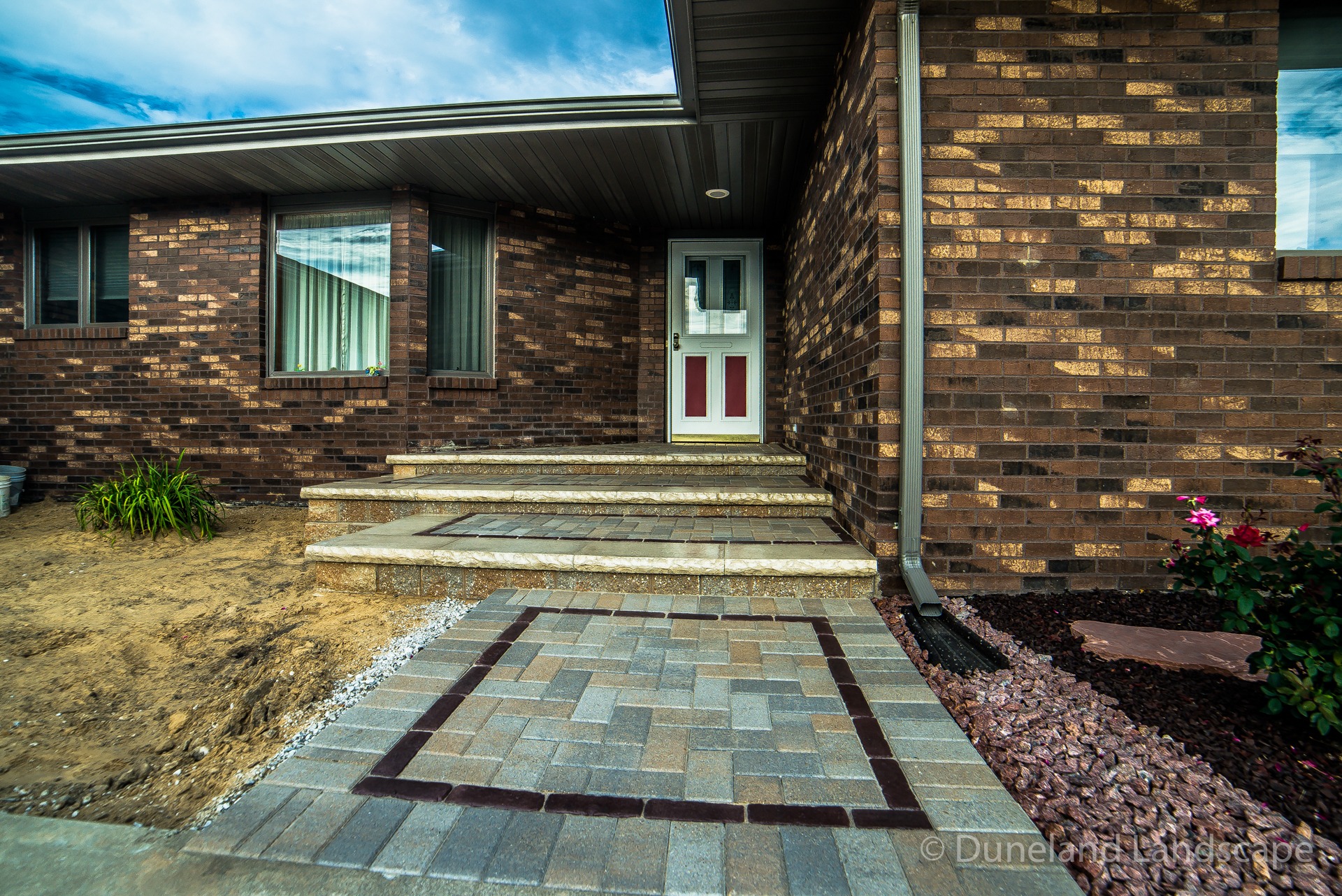 Valparaiso In Front Entryway Duneland Landscape